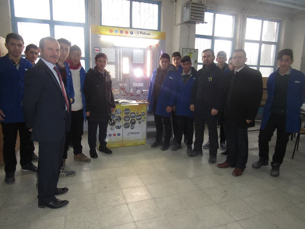 amasya-tasova-sehit-polis-ahmet-yasar-mesleki-ve-teknik-egitim-merkezi-09-12-16-3