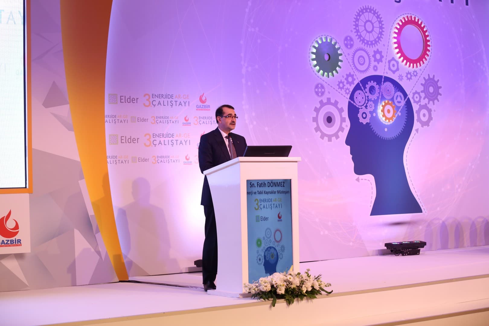 1513685500_EnerjiveTabiiKaynaklarBakanligi_Mustesar_Fatih_Donmez (Large)