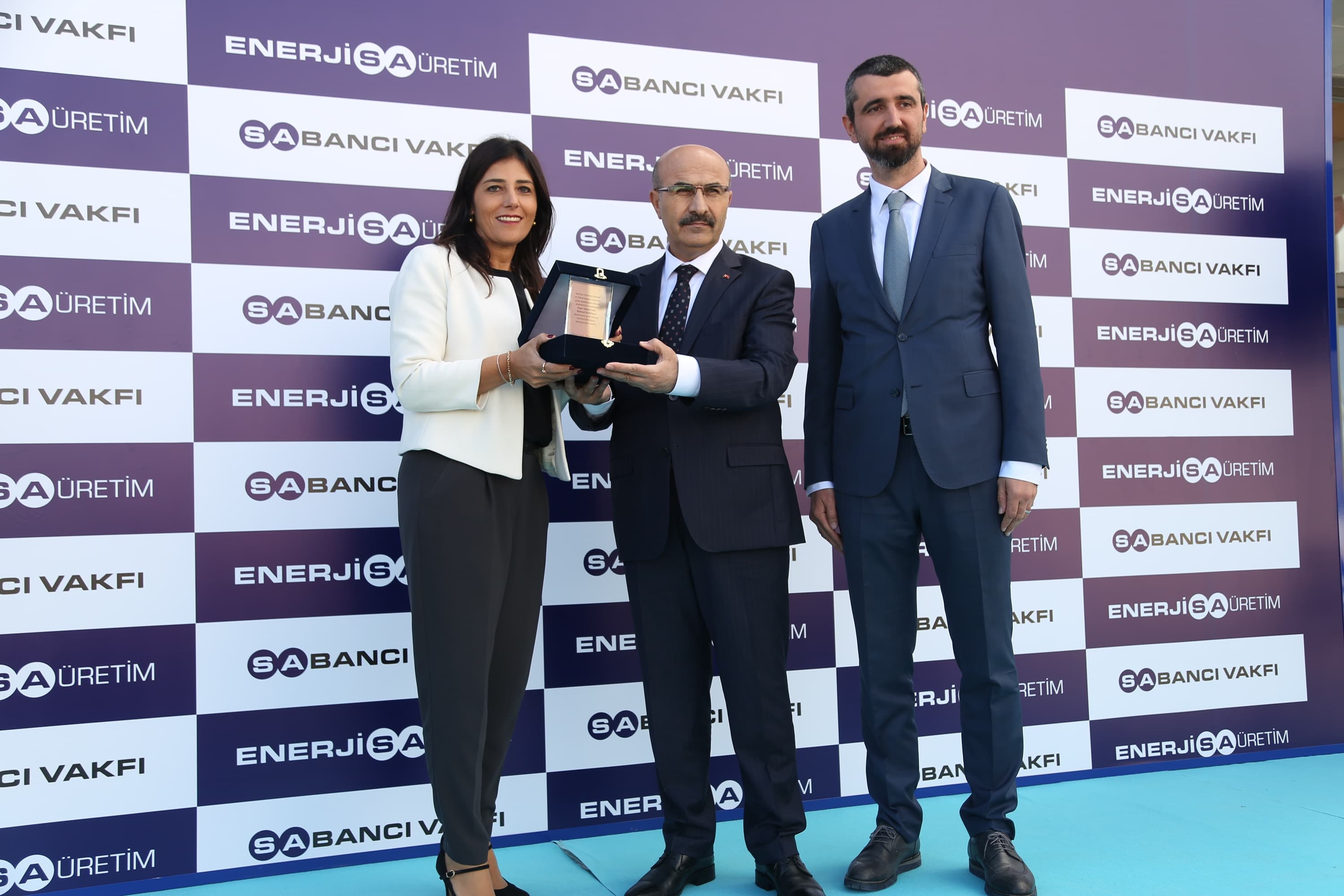 1538476853_plaket_t__reni