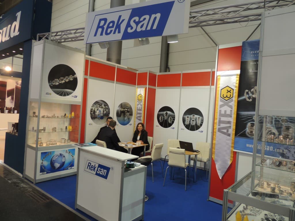 renksan (Medium)
