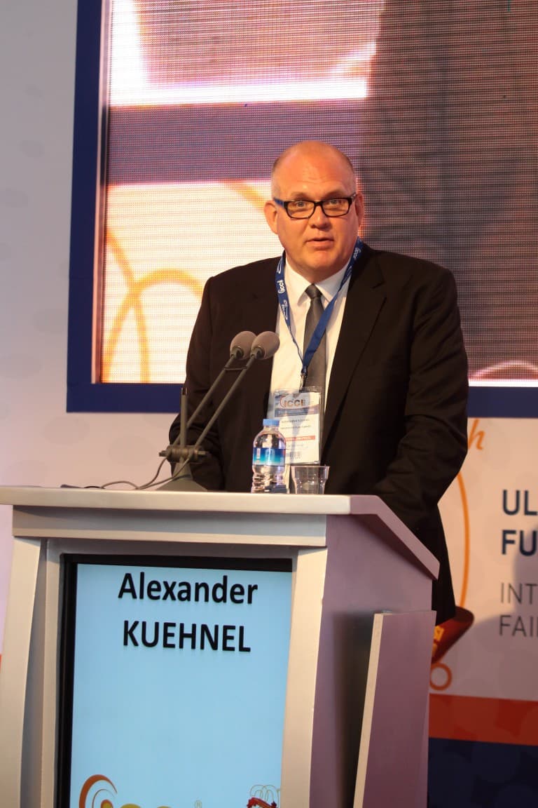 ICCI2014_AlexanderKuehnel (Medium)
