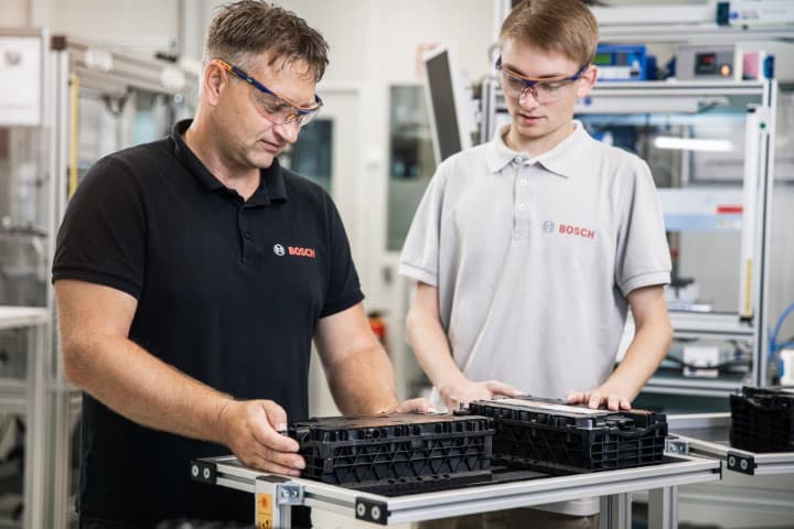 Bosch_BataryaUretimi_11