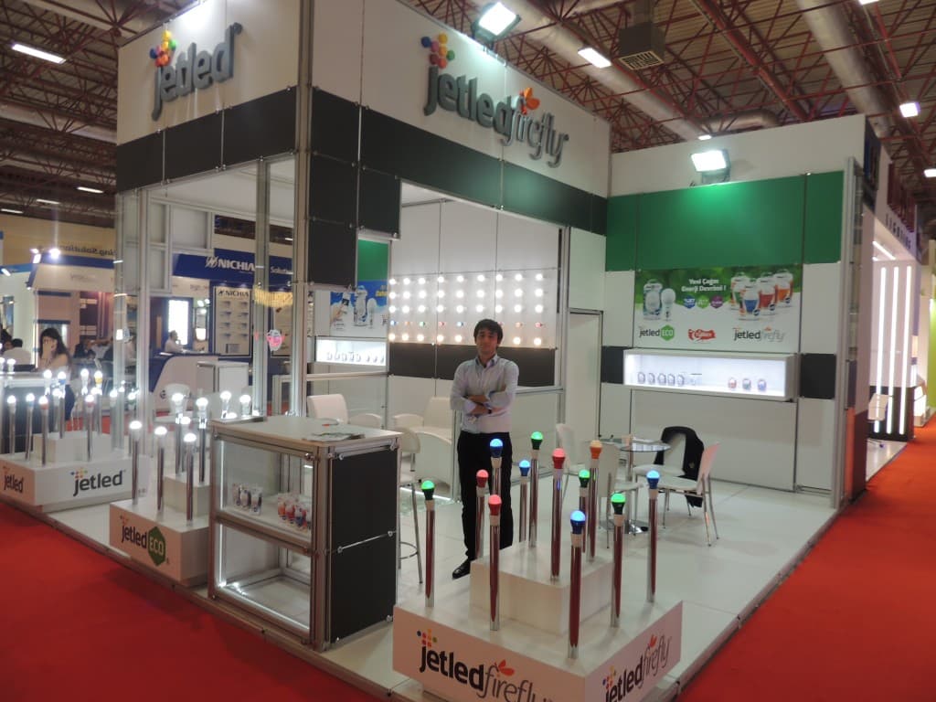jet led (Medium)