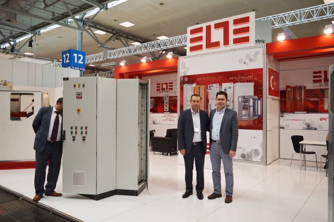 elte pano (Medium)