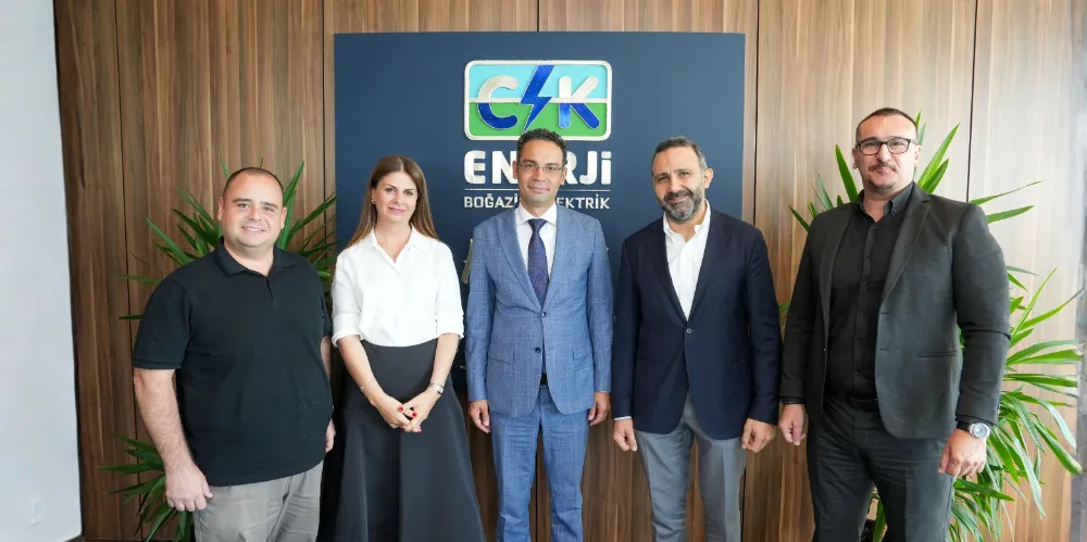 TARİHİ MİRAS GELECEĞİN ENERJİSİYLE BULUŞTU: HÜRREM SULTAN HAMAMI, TÜRKİYE’NİN İLK YEŞİL ENERJİ SERTİFİKALI HAMAMI OLDU 