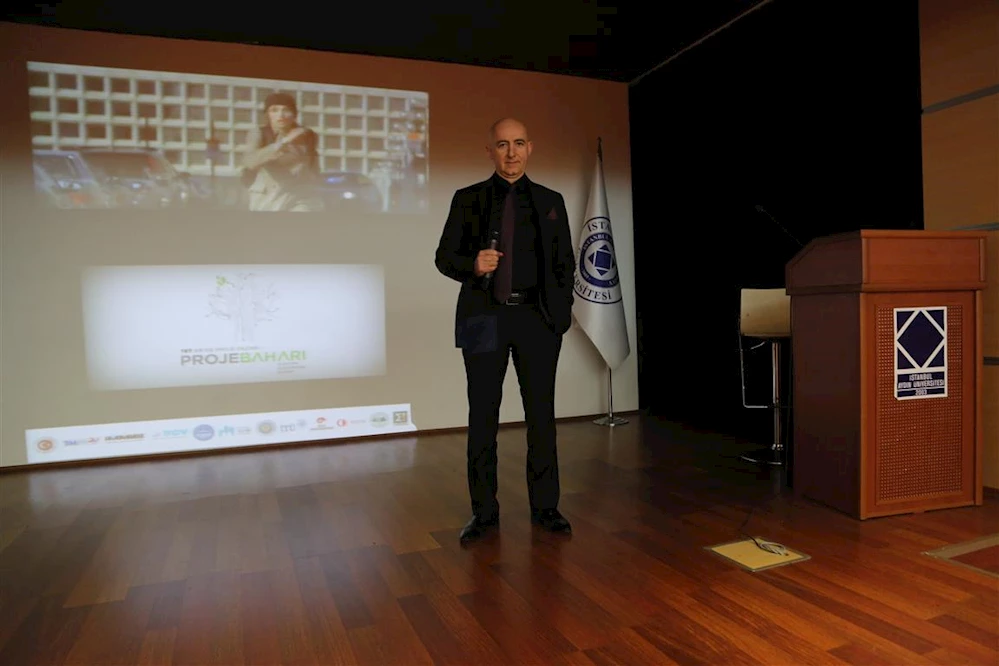 Tet Seminerlerine 5 Üniversitede 802 Öğrenci Katıldı