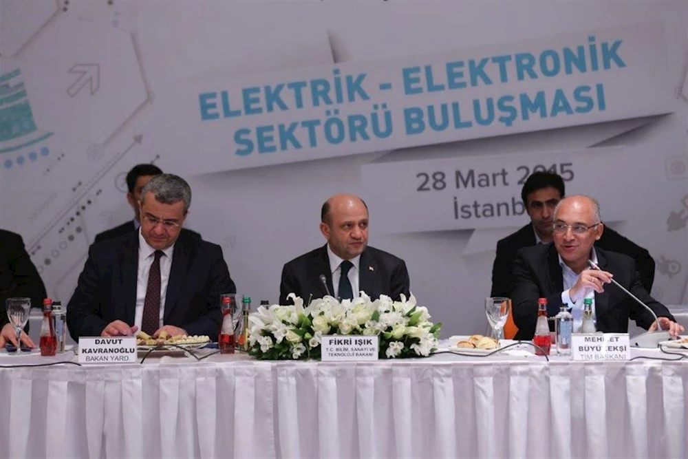 Bakan Fikri Işık Elektrik-Elektronik Sektörü İle Buluştu