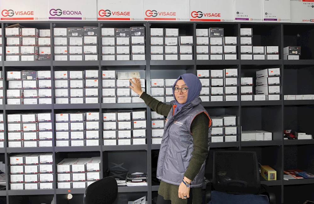 Günsan’ın “Hayatı Aydınlatan Kadınlar” projesi meyvelerini verdi. Kadın elektrik ustaları iş başında!